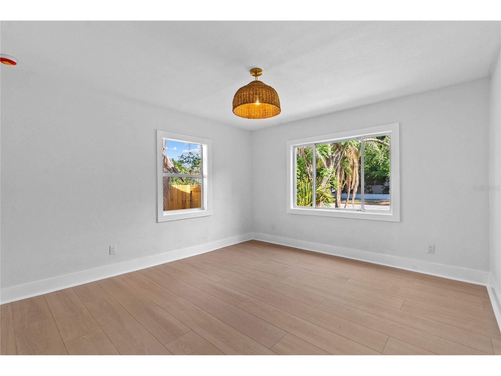 1211 16th Avenue N Saint Petersburg FL 33704 TB8508844 image16