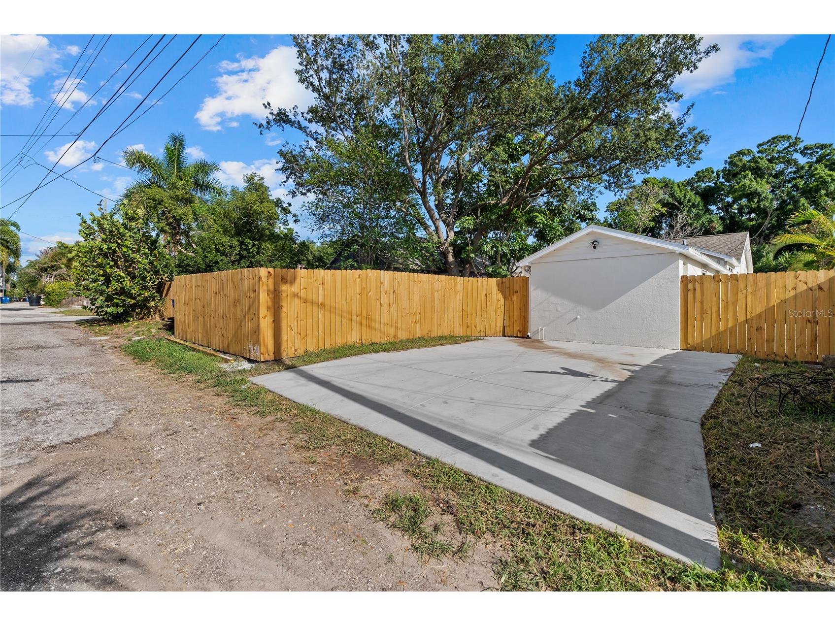 1211 16th Avenue N Saint Petersburg FL 33704 TB8508844 image20