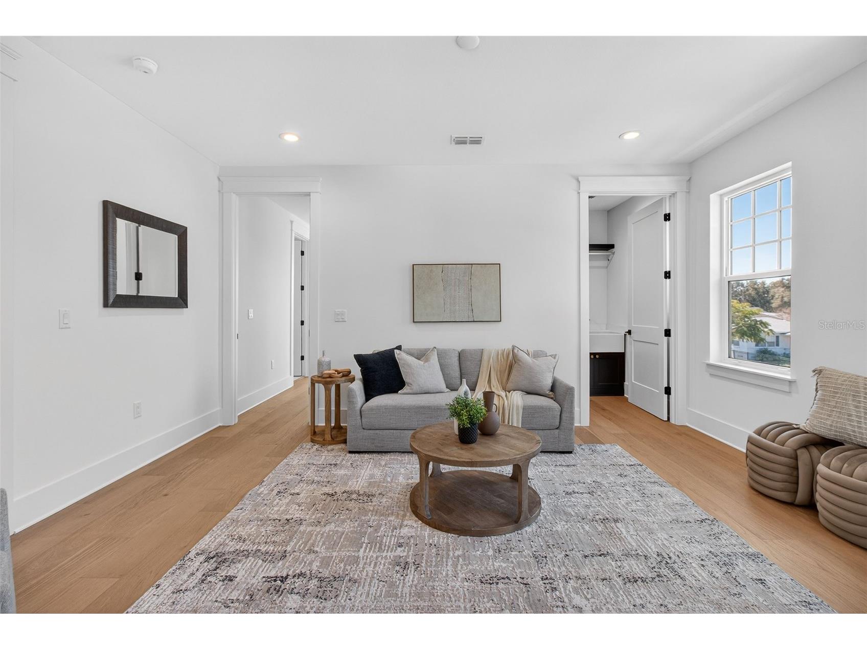 1211 35th Avenue N Saint Petersburg FL 33704 TB8419054 image19