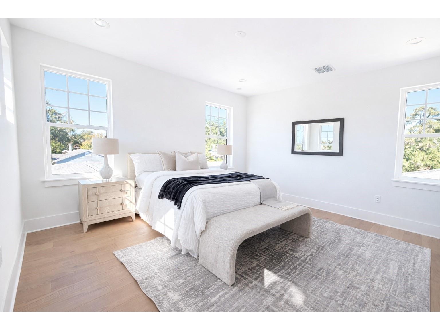 1211 35th Avenue N Saint Petersburg FL 33704 TB8419054 image22