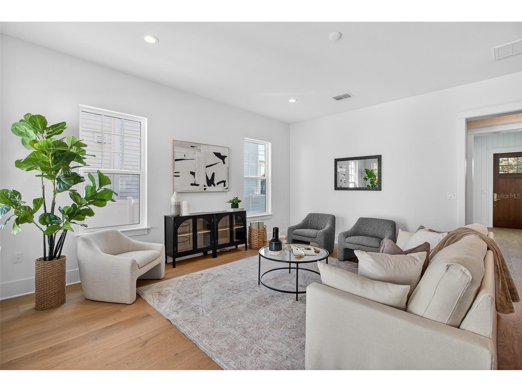 1211 35th Avenue N Saint Petersburg FL 33704 TB8419054 image5