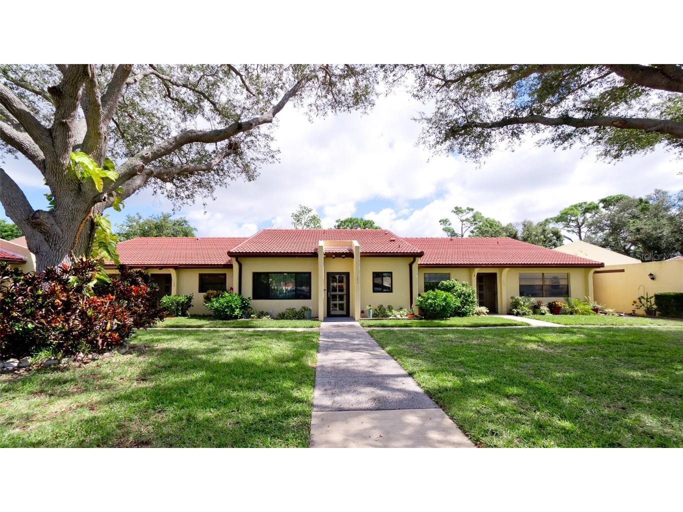 1211 56th Street W Bradenton FL 34209 A4666842 image1