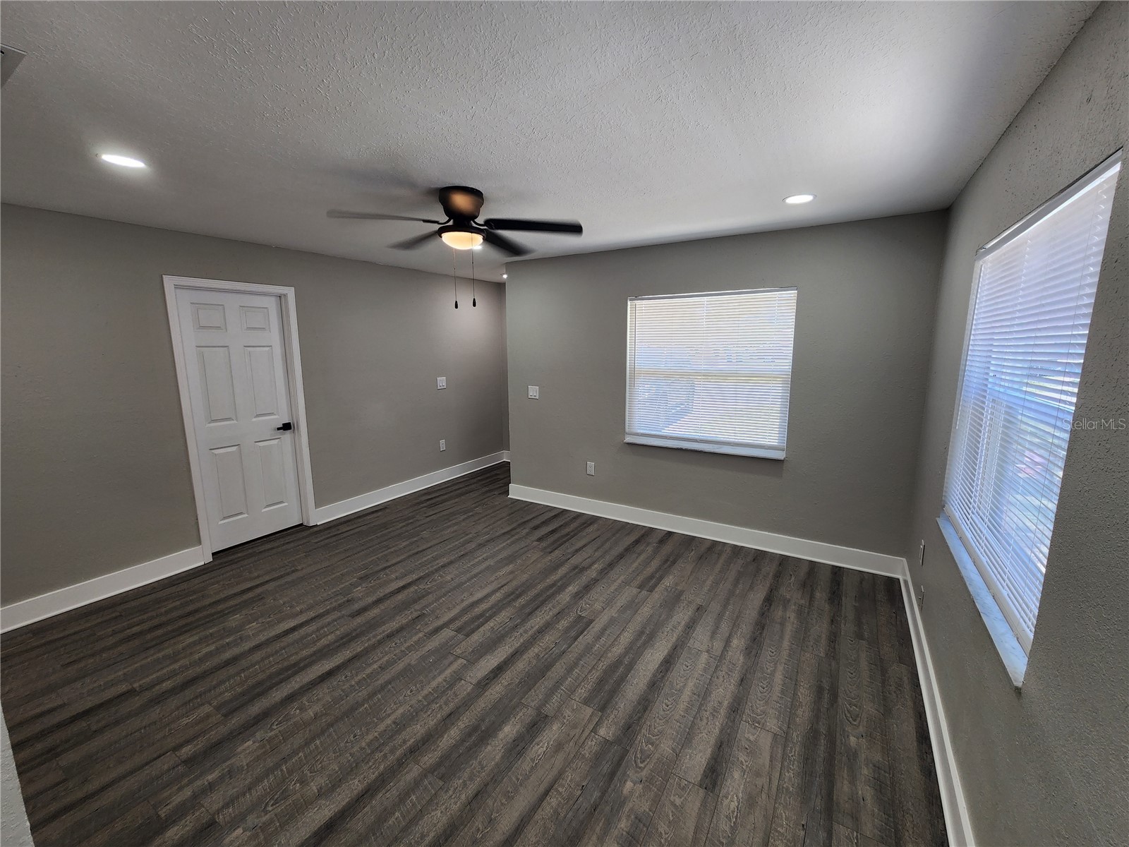 1211 62nd Avenue E Bradenton FL 34203 TB8496438 image24