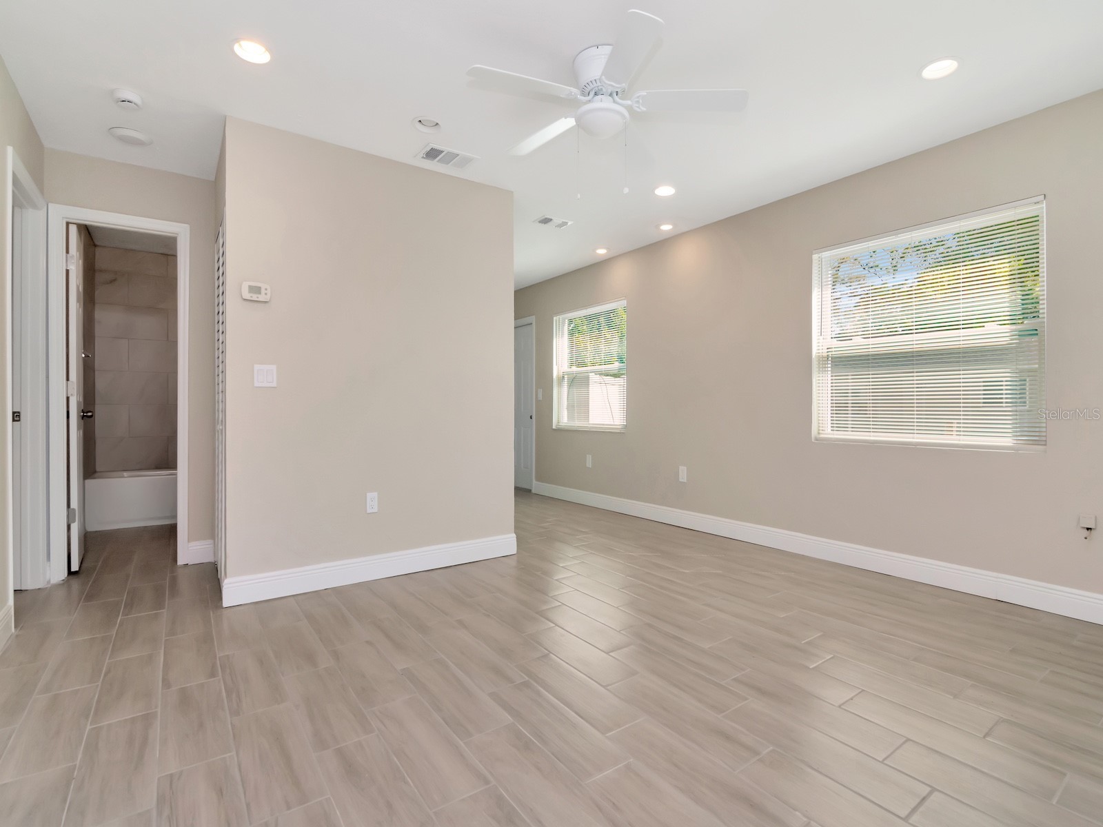 1211 62nd Avenue E Bradenton FL 34203 TB8496438 image3