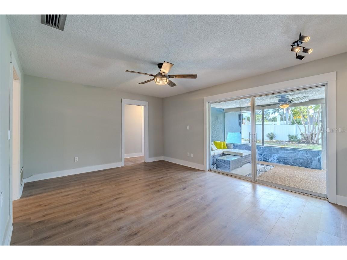 1211 64th Street NW Bradenton FL 34209 TB8380403 image15