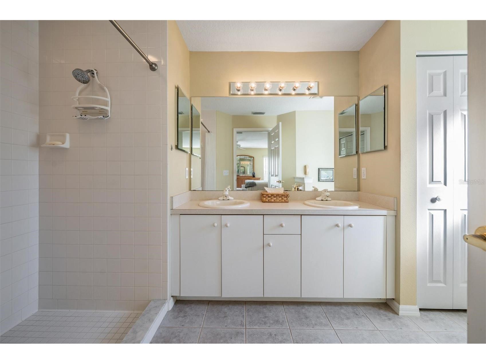 1211 Almondwood Drive Trinity FL 34655 W7882191 image10