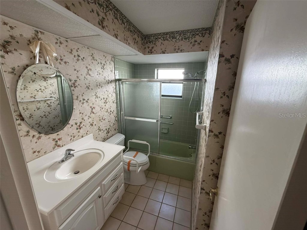 1211 Capri Isles Boulevard #5 Venice FL 34292 A4673596 image14