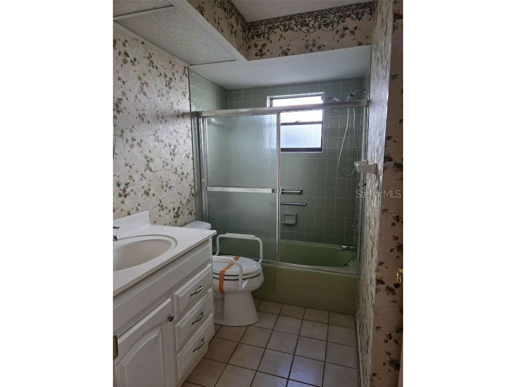 1211 Capri Isles Boulevard #5 Venice FL 34292 A4673596 image15