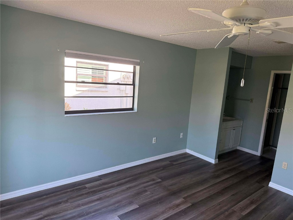 1211 Capri Isles Boulevard #5 Venice FL 34292 A4673596 image9