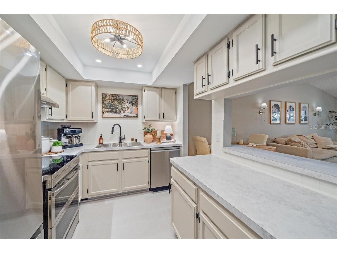 1211 Capri Isles Boulevard #6 Venice FL 34292 N6140590 image5