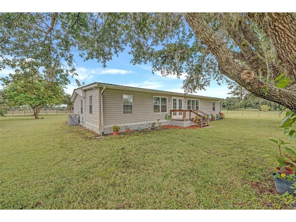 1211 Crescent Avenue Labelle FL 33935 C7512748 image46