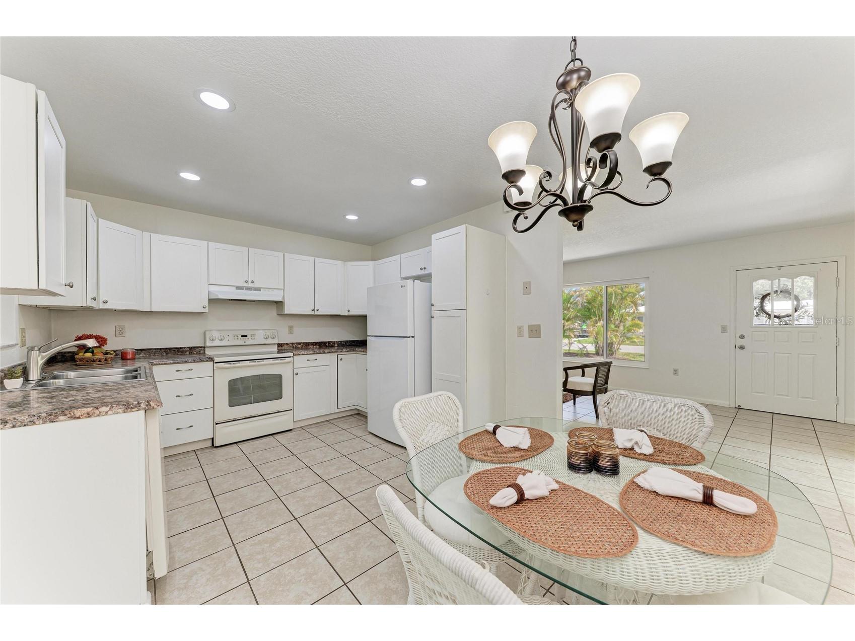 1211 Cypress Avenue Venice FL 34285 A4693033 image10