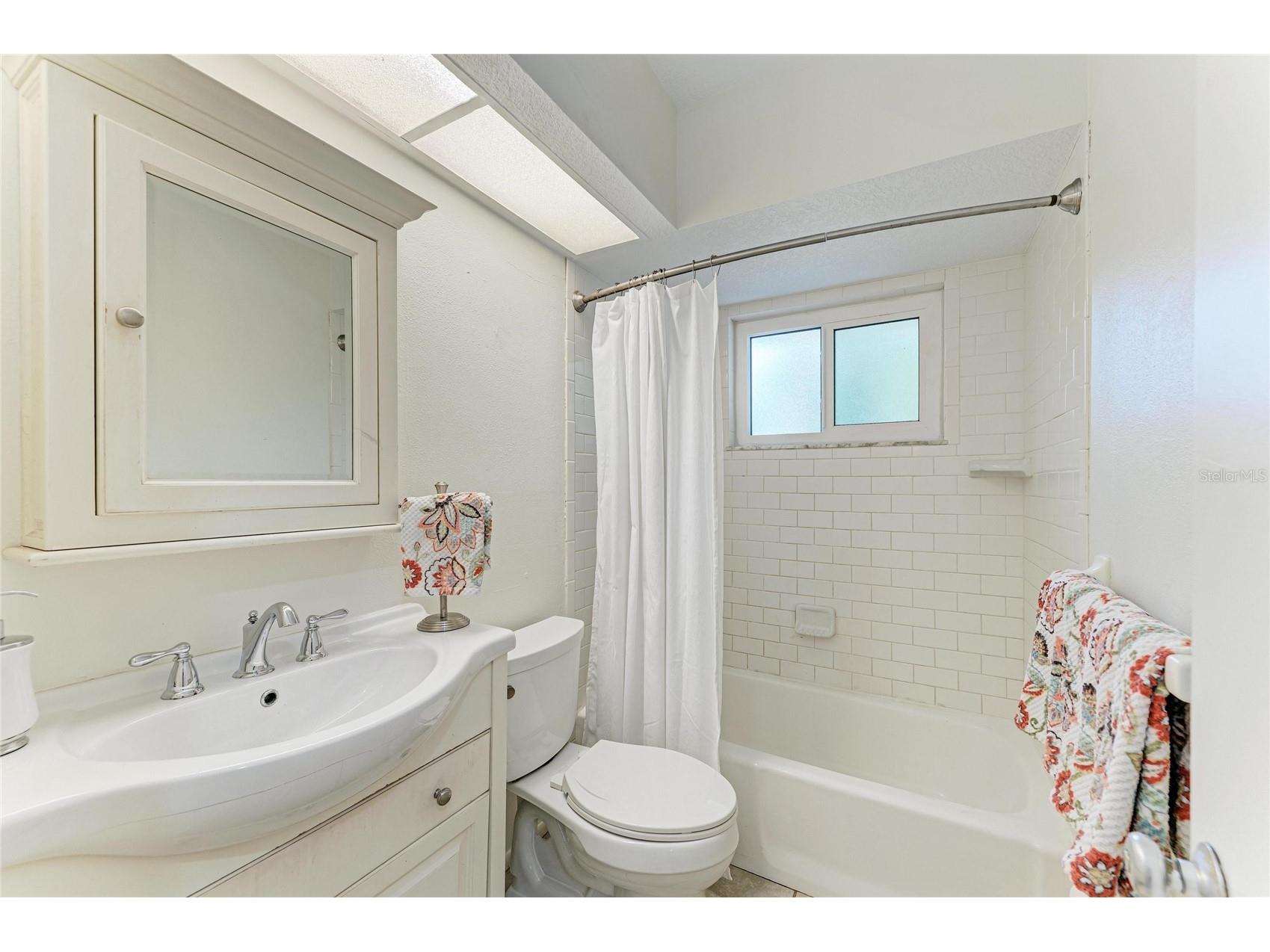 1211 Cypress Avenue Venice FL 34285 A4693033 image14