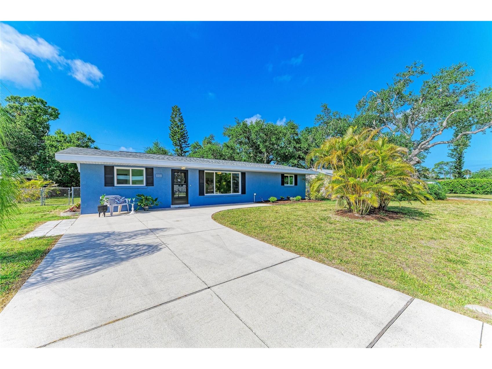1211 Cypress Avenue Venice FL 34285 A4693033 image2