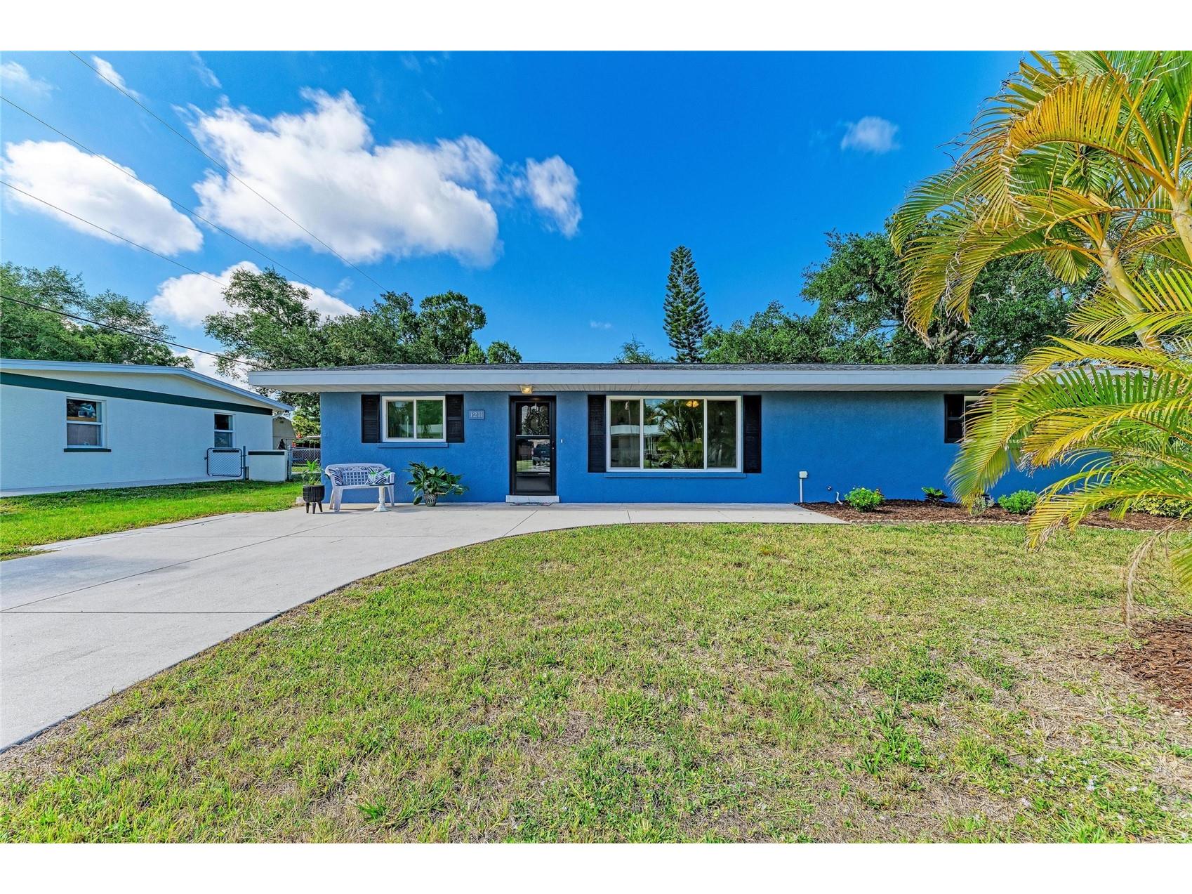 1211 Cypress Avenue Venice FL 34285 A4693033 image3