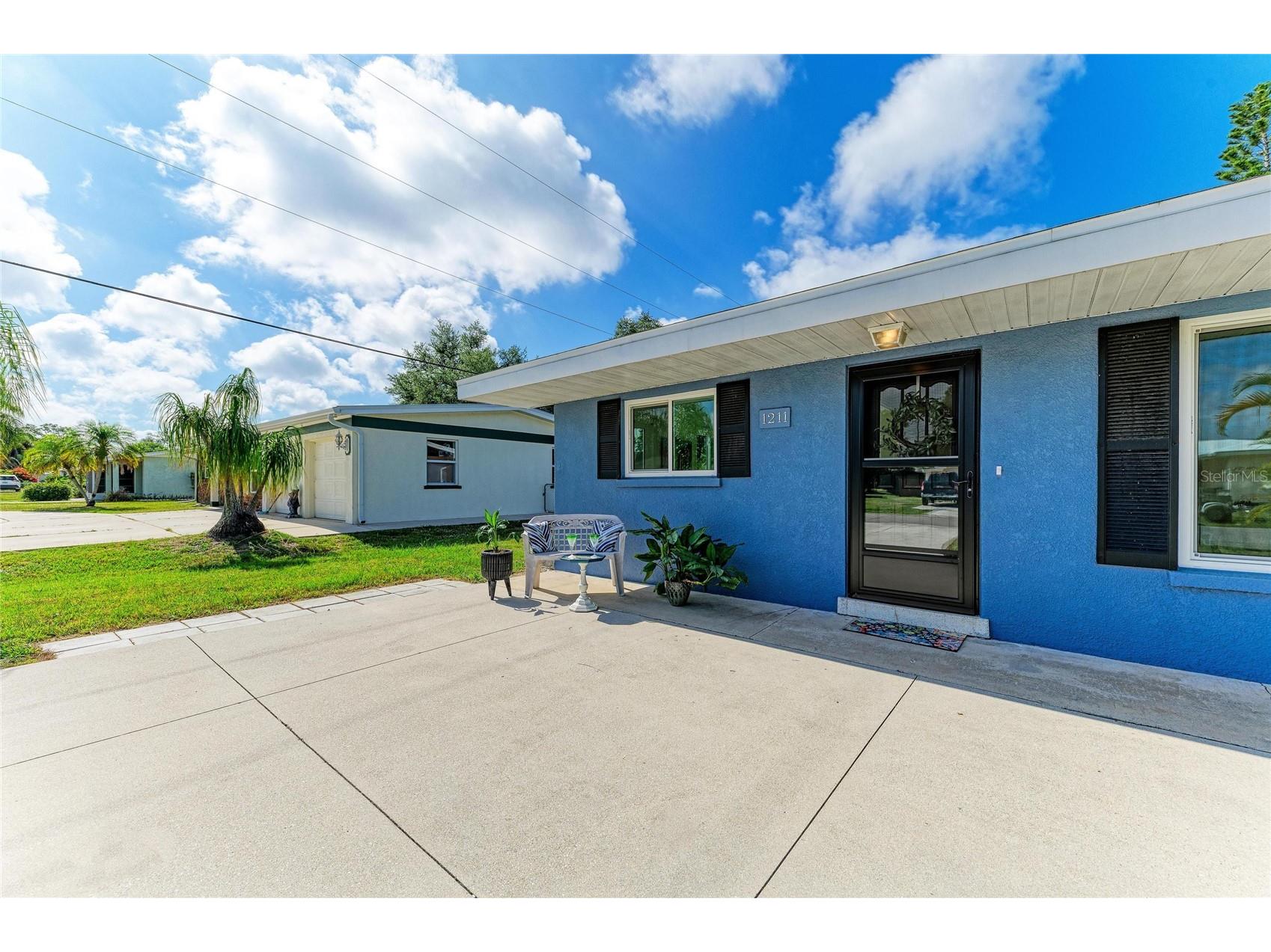 1211 Cypress Avenue Venice FL 34285 A4693033 image4