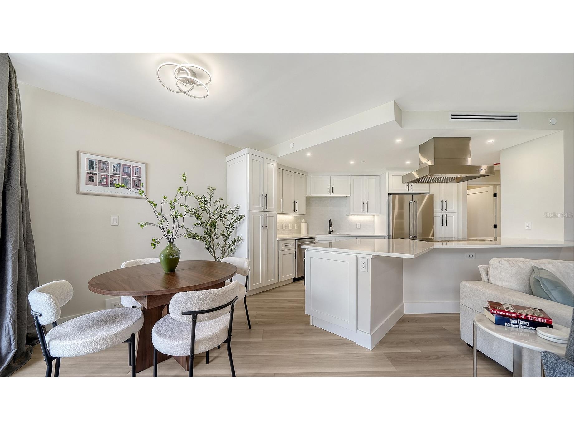 1211 Gulf Of Mexico Drive #105 Longboat Key FL 34228 A4694733 image11