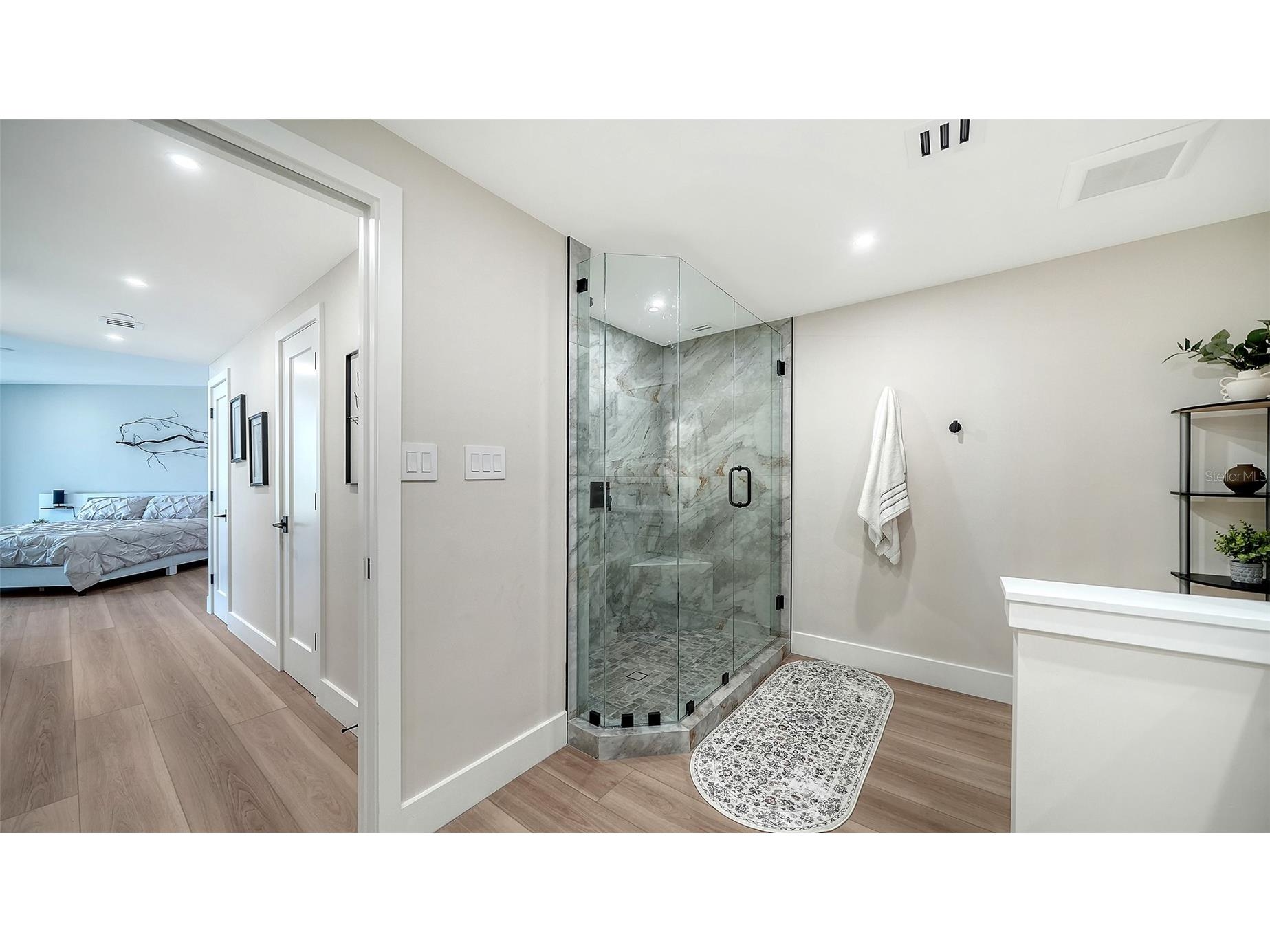 1211 Gulf Of Mexico Drive #105 Longboat Key FL 34228 A4694733 image24