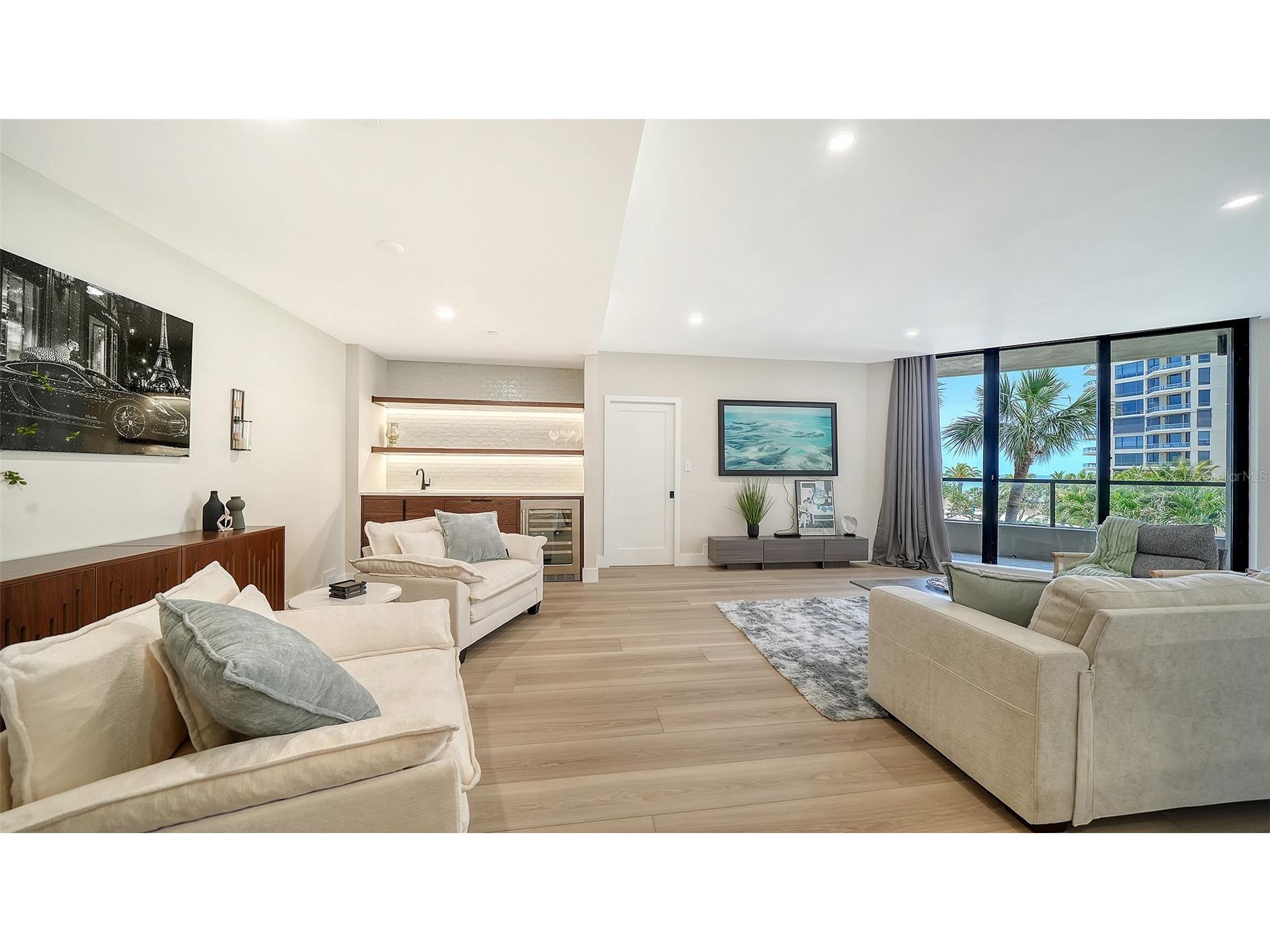 1211 Gulf Of Mexico Drive #105 Longboat Key FL 34228 A4694733 image7