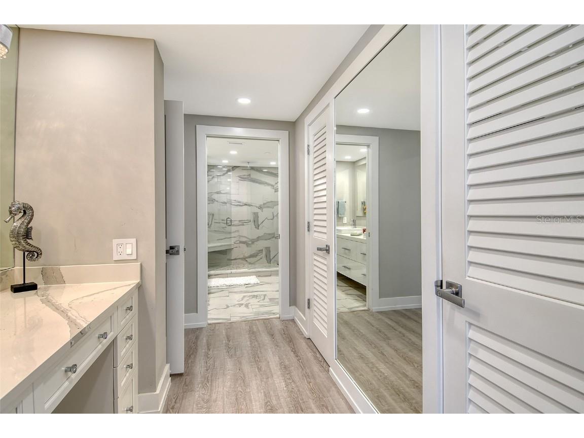 1211 Gulf Of Mexico Drive #108 Longboat Key FL 34228 - GULF OF MEXICO A4667361 image22