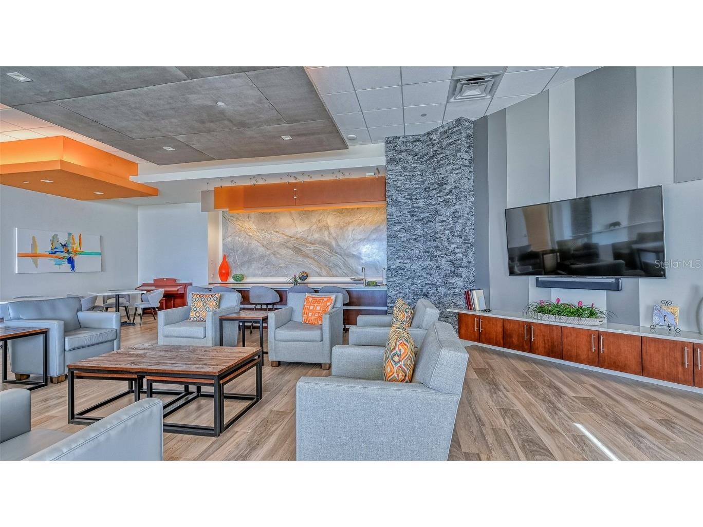 1211 Gulf Of Mexico Drive #108 Longboat Key FL 34228 - GULF OF MEXICO A4667361 image60