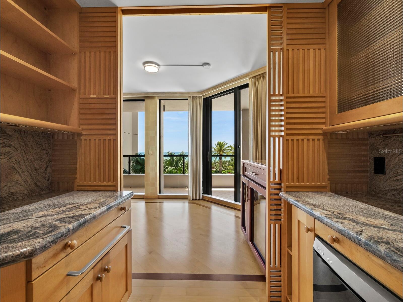 1211 Gulf Of Mexico Drive #109 Longboat Key FL 34228 - GULF OF MEXICO A4694082 image19