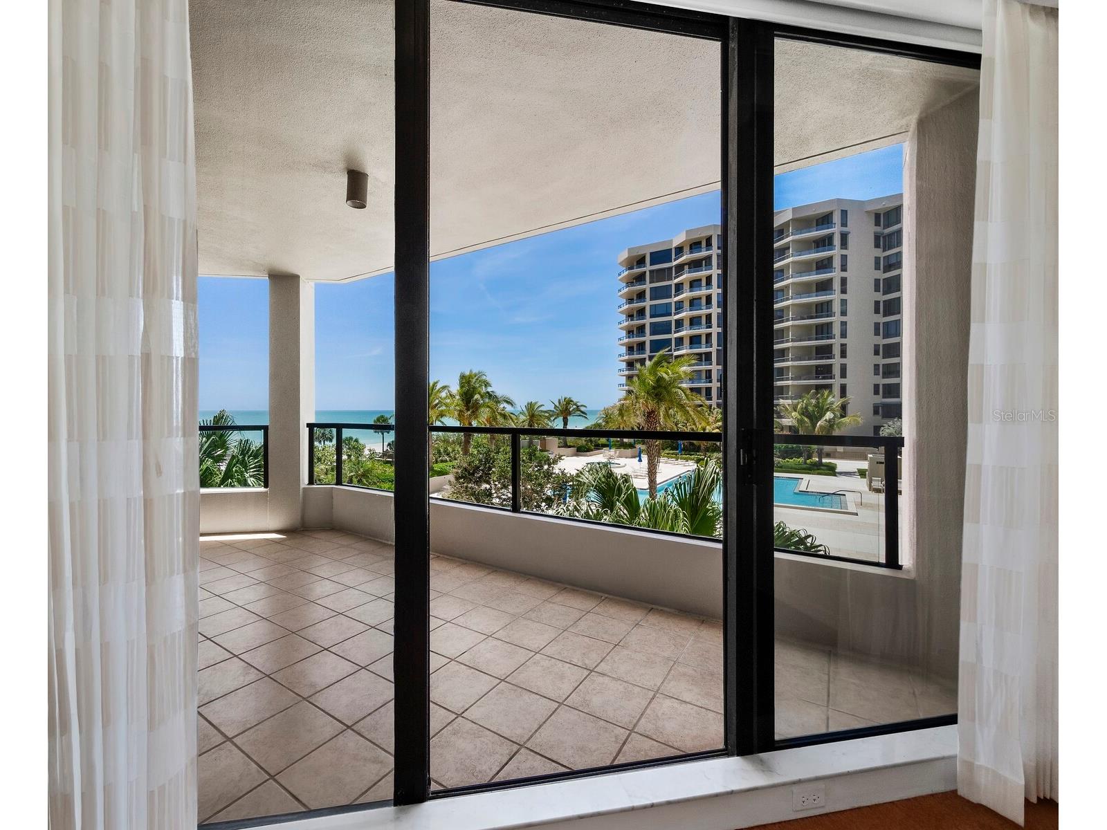 1211 Gulf Of Mexico Drive #109 Longboat Key FL 34228 - GULF OF MEXICO A4694082 image23