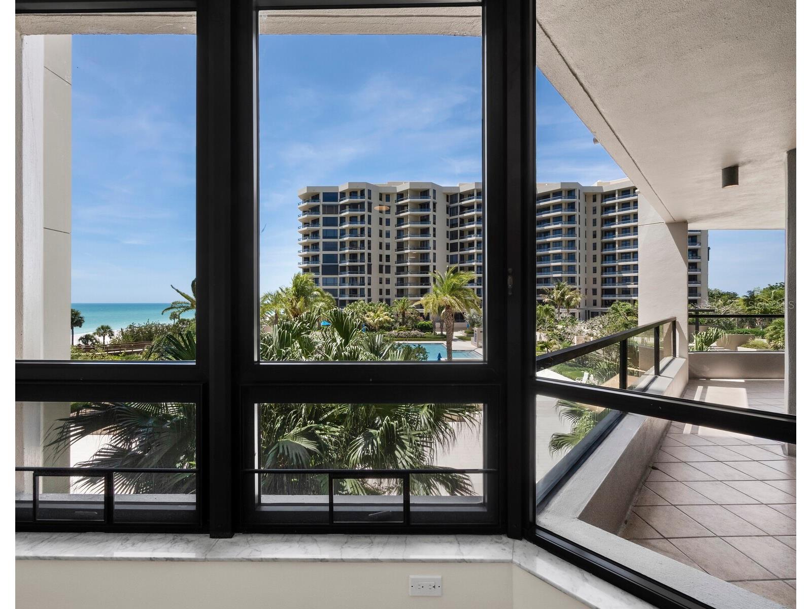1211 Gulf Of Mexico Drive #109 Longboat Key FL 34228 - GULF OF MEXICO A4694082 image35