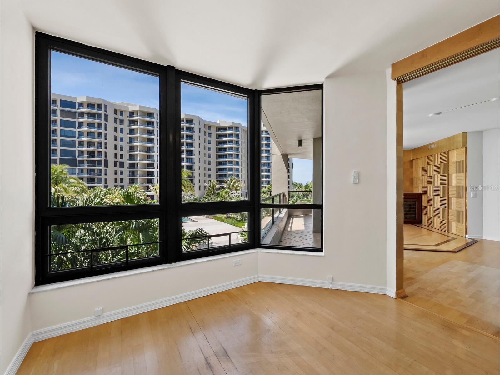 1211 Gulf Of Mexico Drive #109 Longboat Key FL 34228 - GULF OF MEXICO A4694082 image36