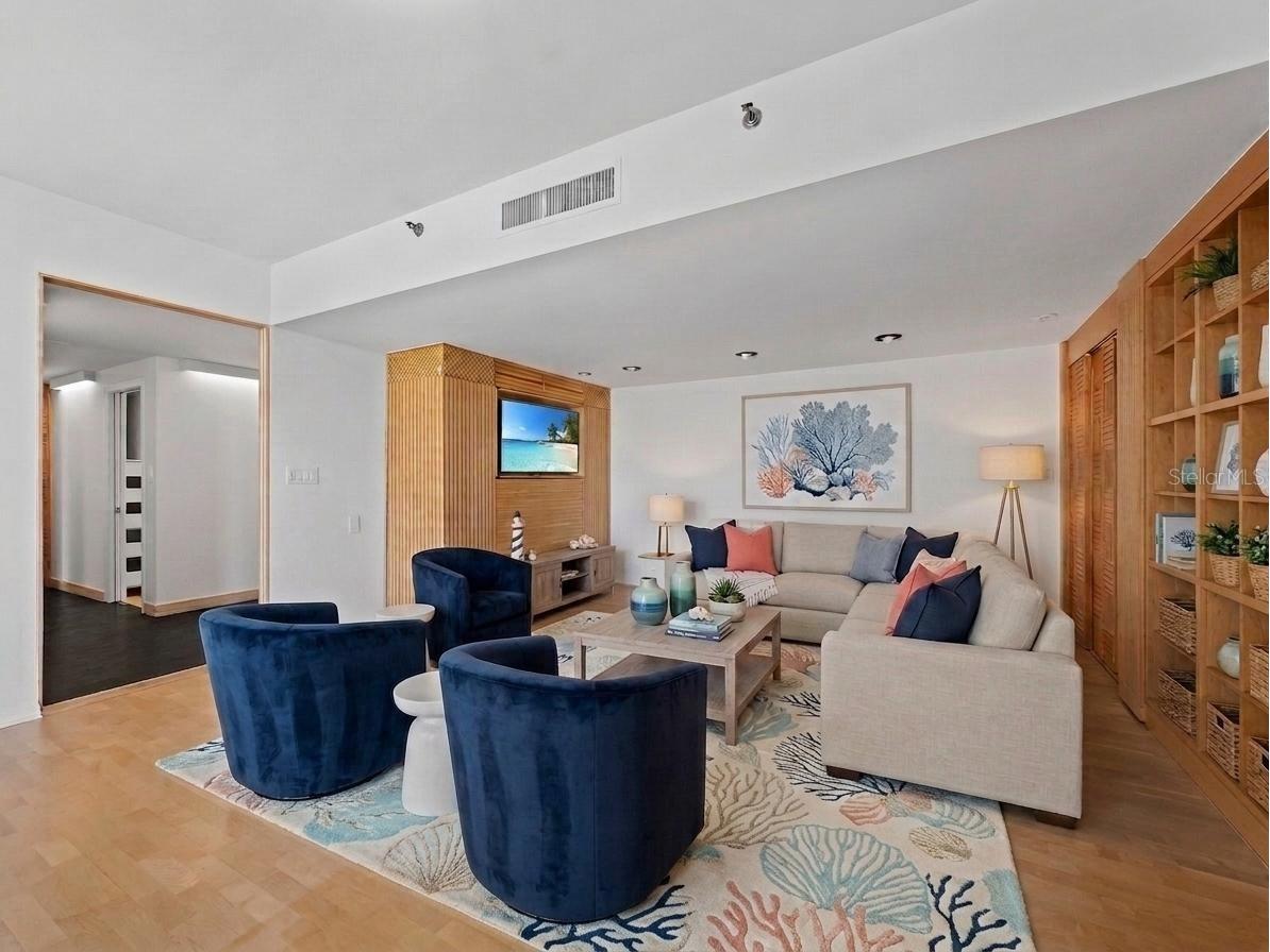 1211 Gulf Of Mexico Drive #109 Longboat Key FL 34228 - GULF OF MEXICO A4694082 image9
