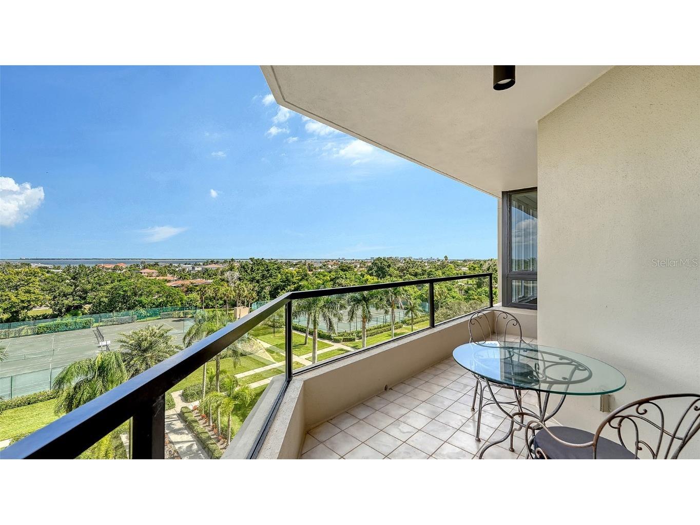 1211 Gulf Of Mexico Drive #301 Longboat Key FL 34228 - GULF OF MEXICO A4669896 image10