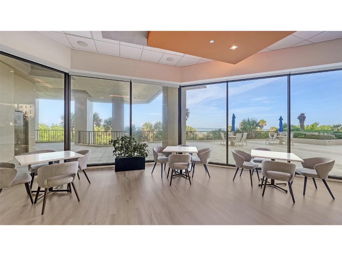 1211 Gulf Of Mexico Drive #301 Longboat Key FL 34228 - GULF OF MEXICO A4669896 image41