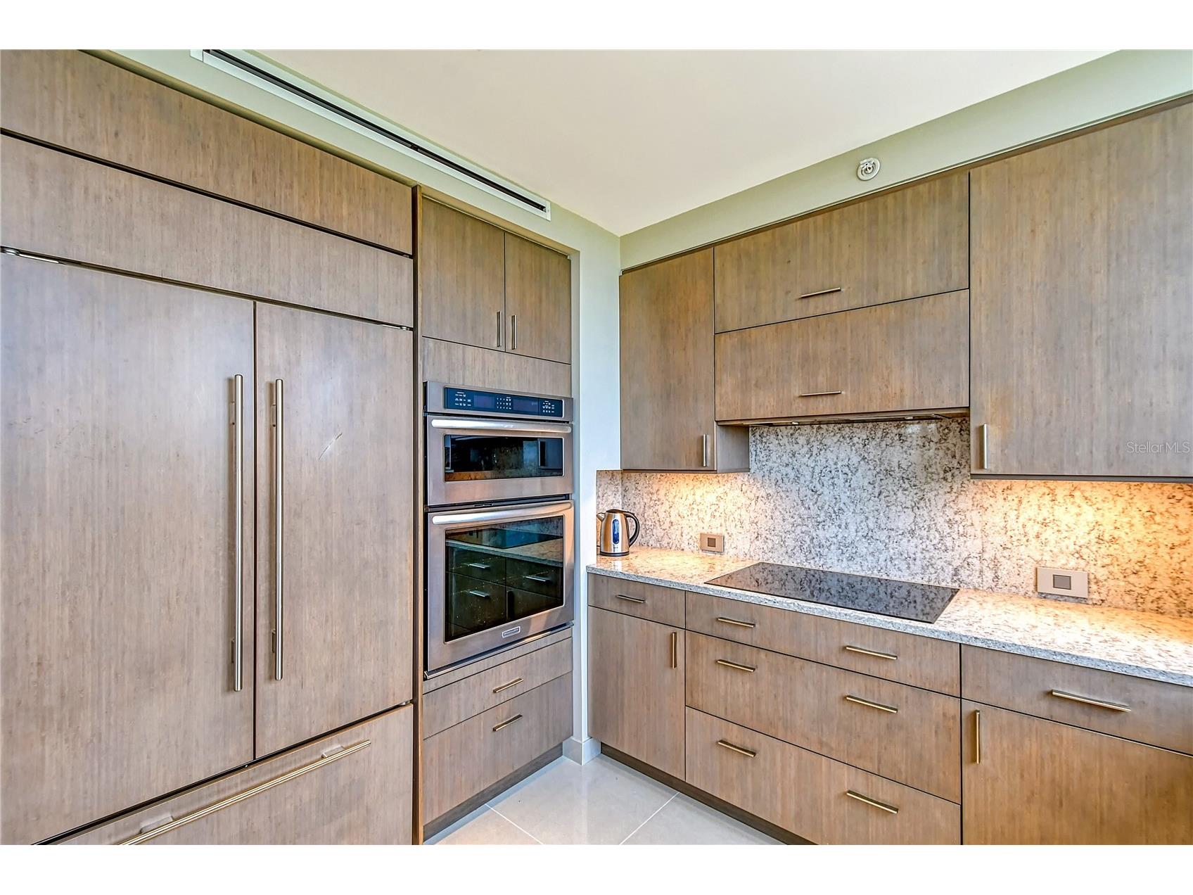 1211 Gulf Of Mexico Drive #302 Longboat Key FL 34228 A4698785 image16