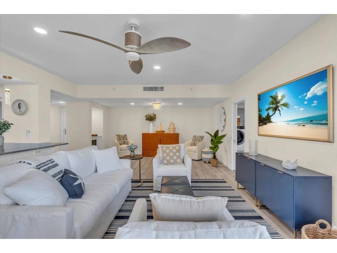 1211 Gulf Of Mexico Drive #403 Longboat Key FL 34228 - GULF OF MEXICO A4634487 image15