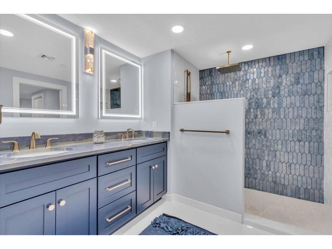 1211 Gulf Of Mexico Drive #403 Longboat Key FL 34228 - GULF OF MEXICO A4634487 image22