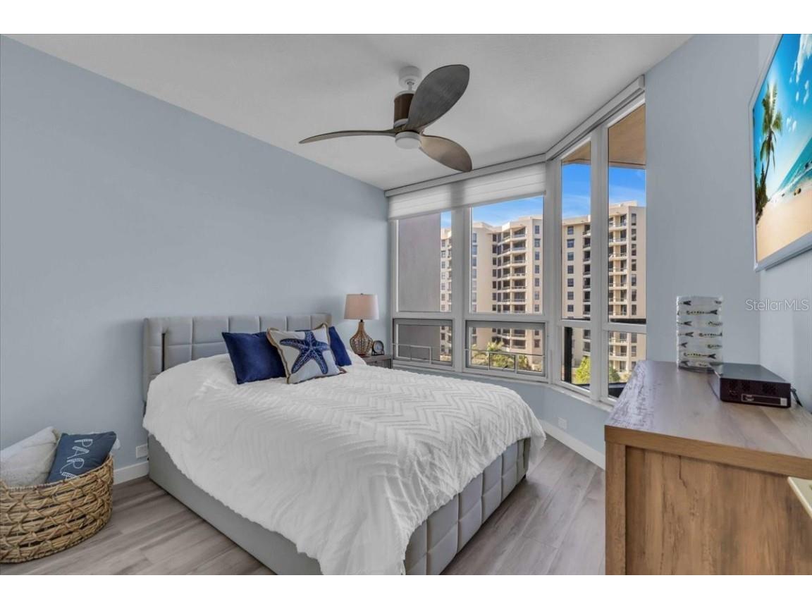 1211 Gulf Of Mexico Drive #403 Longboat Key FL 34228 - GULF OF MEXICO A4634487 image25