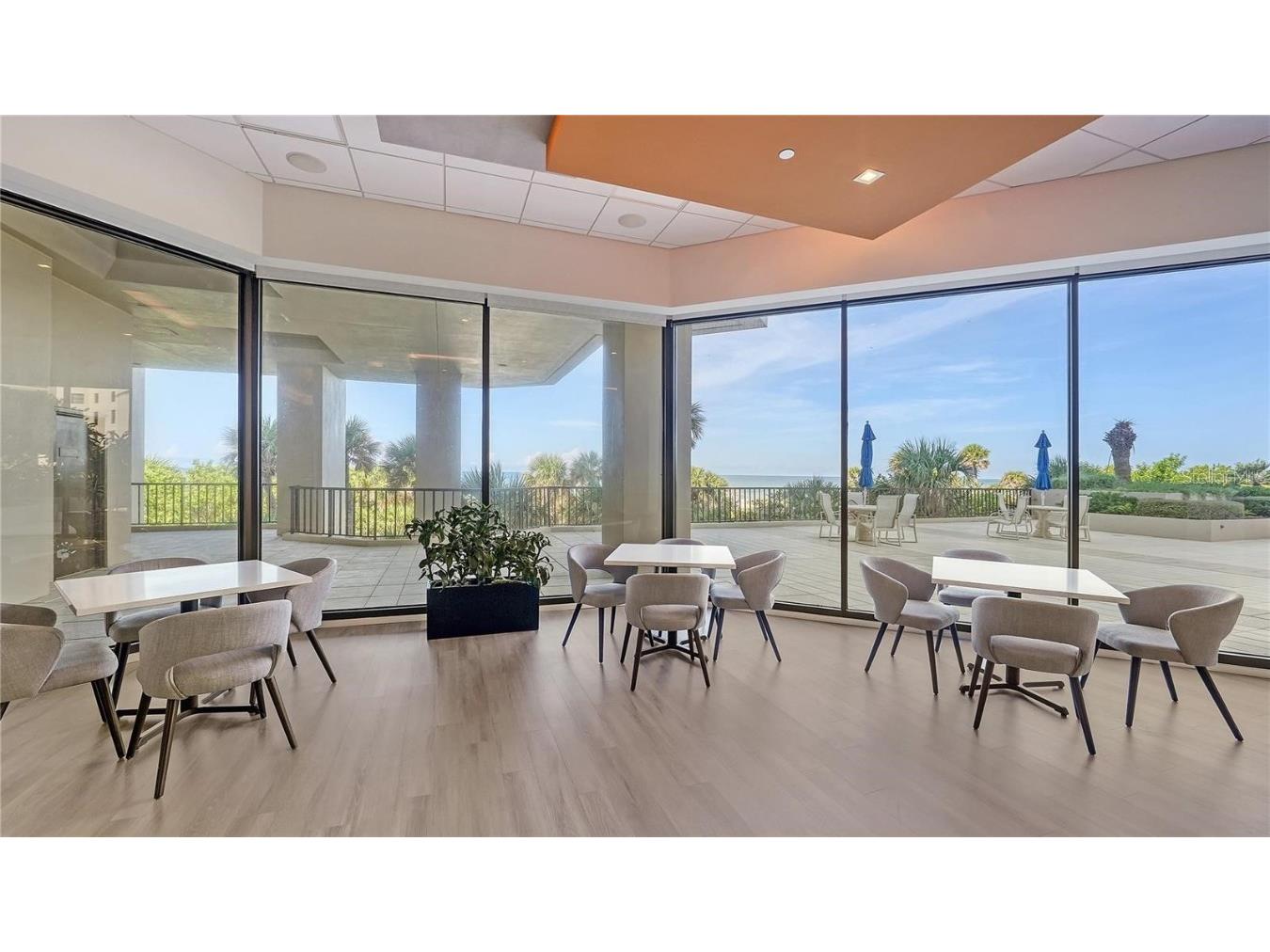 1211 Gulf Of Mexico Drive #403 Longboat Key FL 34228 - GULF OF MEXICO A4634487 image47