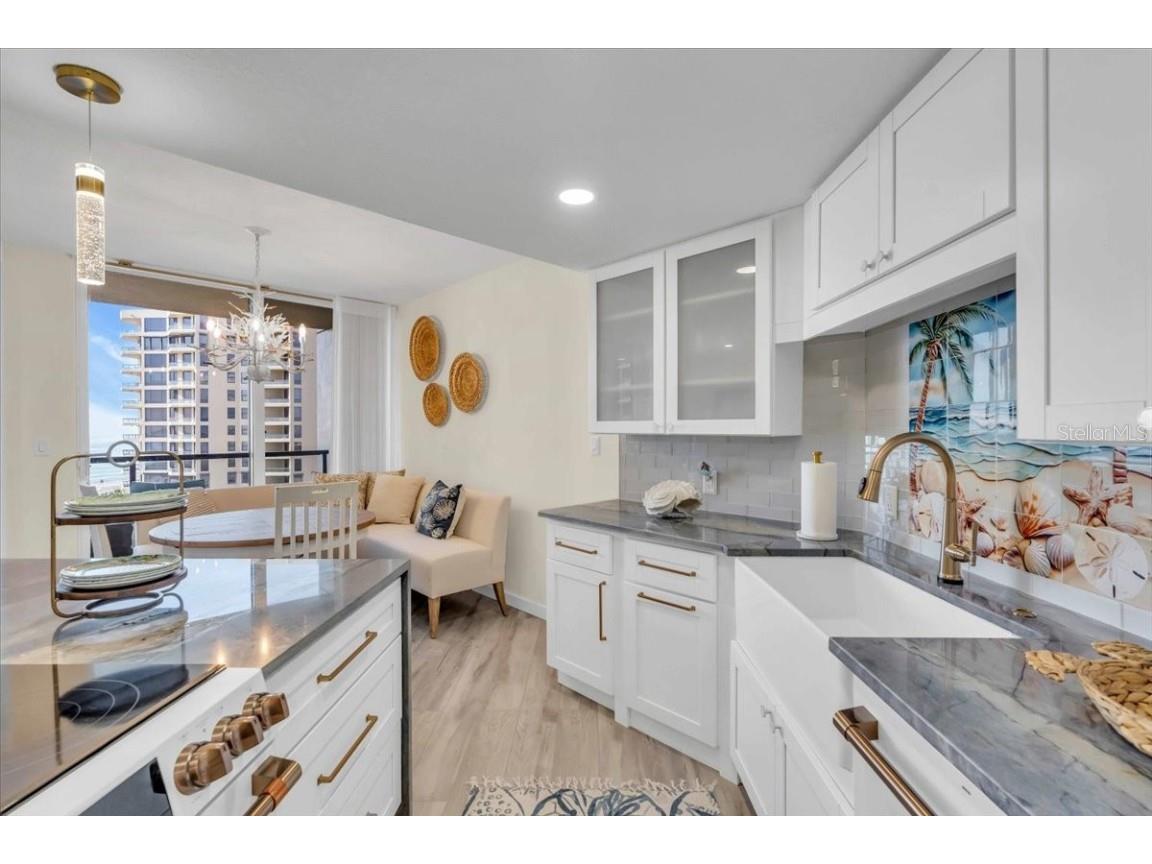 1211 Gulf Of Mexico Drive #403 Longboat Key FL 34228 - GULF OF MEXICO A4634487 image5