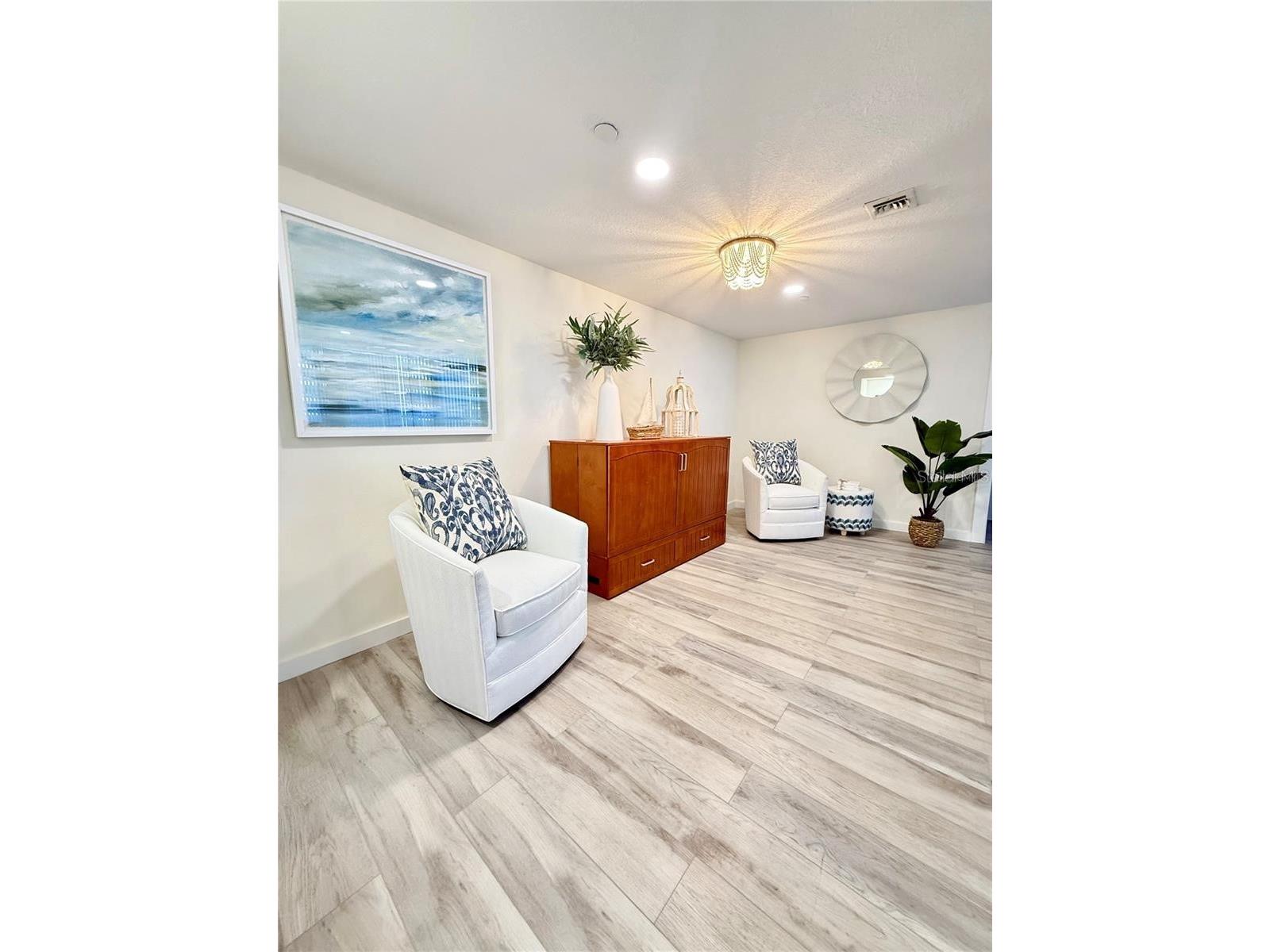 1211 Gulf Of Mexico Drive #403 Longboat Key FL 34228 - GULF OF MEXICO A4681405 image12