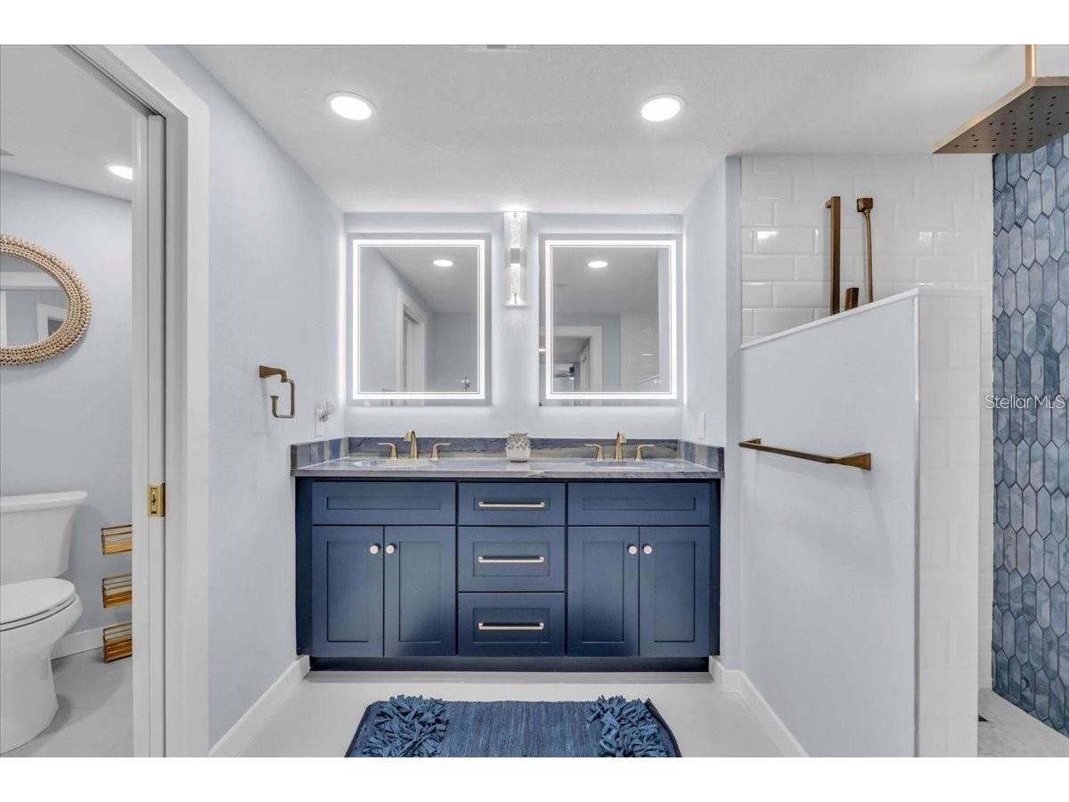 1211 Gulf Of Mexico Drive #403 Longboat Key FL 34228 - GULF OF MEXICO A4681405 image17