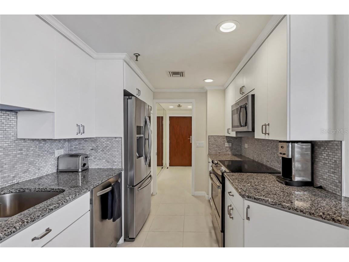 1211 Gulf Of Mexico Drive #405 Longboat Key FL 34228 - GULF OF MEXICO A4604126 image17