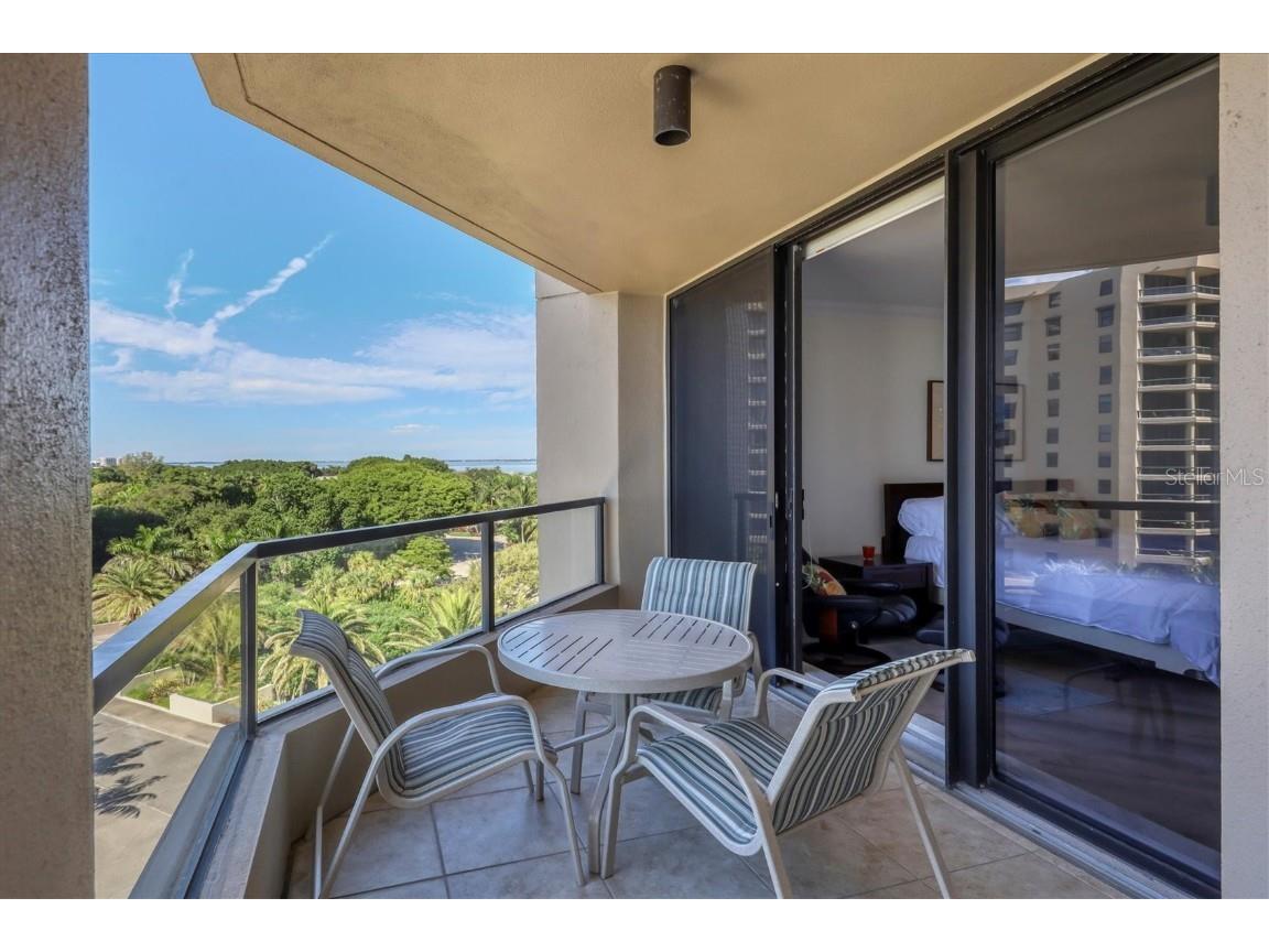 1211 Gulf Of Mexico Drive #405 Longboat Key FL 34228 - GULF OF MEXICO A4604126 image29