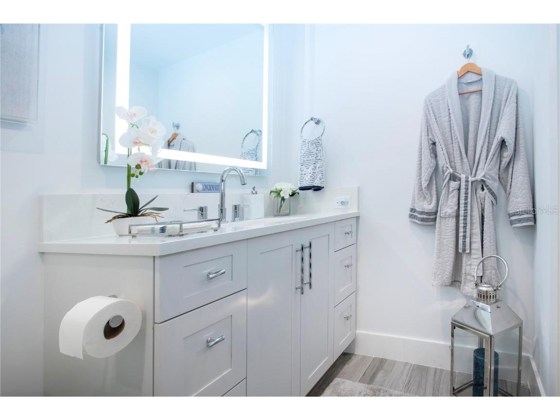 1211 Gulf Of Mexico Drive #505 Longboat Key FL 34228 - GULF OF MEXICO A4670789 image48