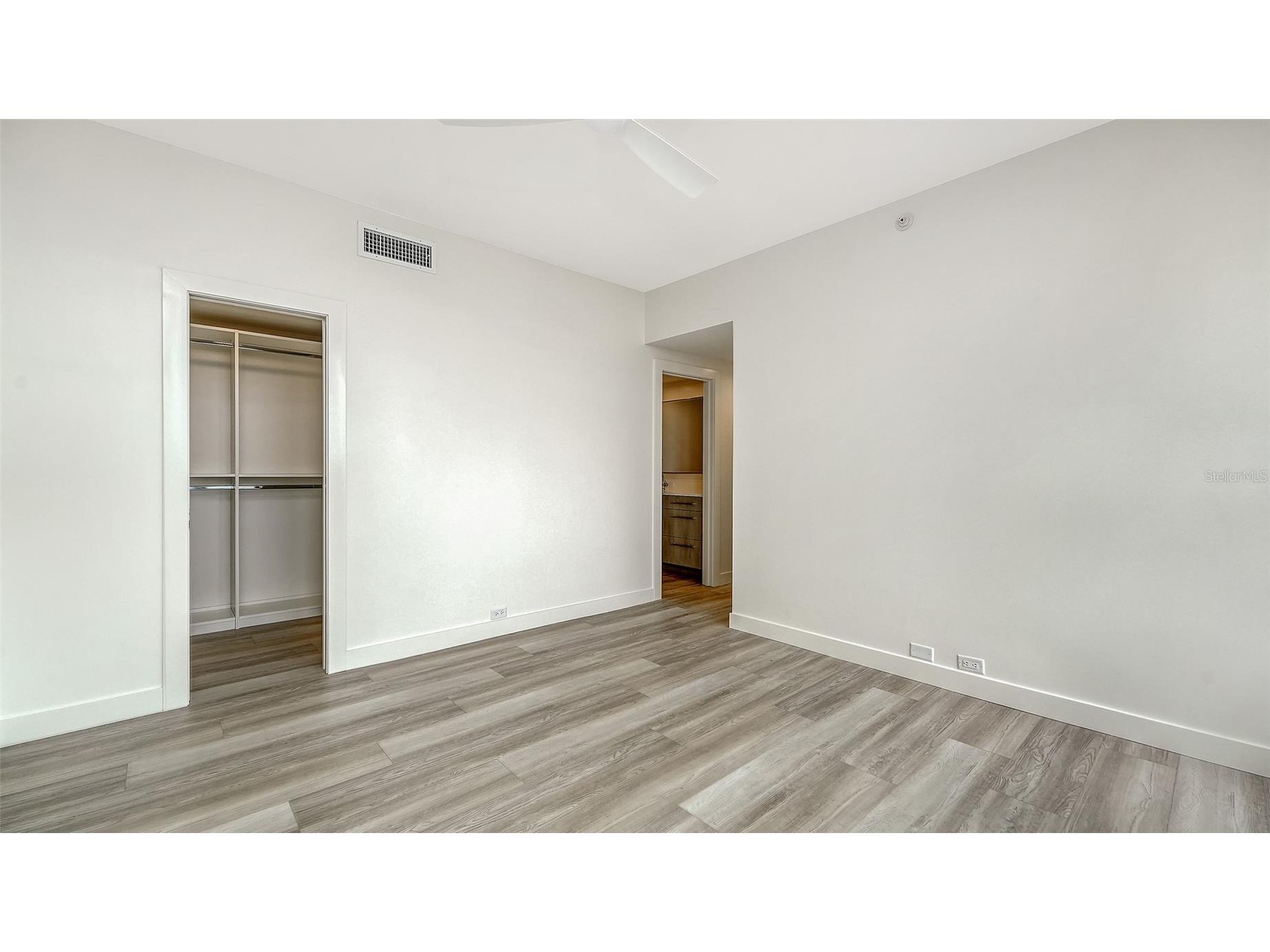 1211 Gulf Of Mexico Drive #701 Longboat Key FL 34228 A4694983 image36