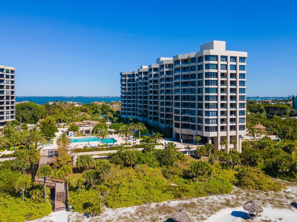 1211 Gulf Of Mexico Drive #906 Longboat Key FL 34228 - GULF OF MEXICO A4593995 image1