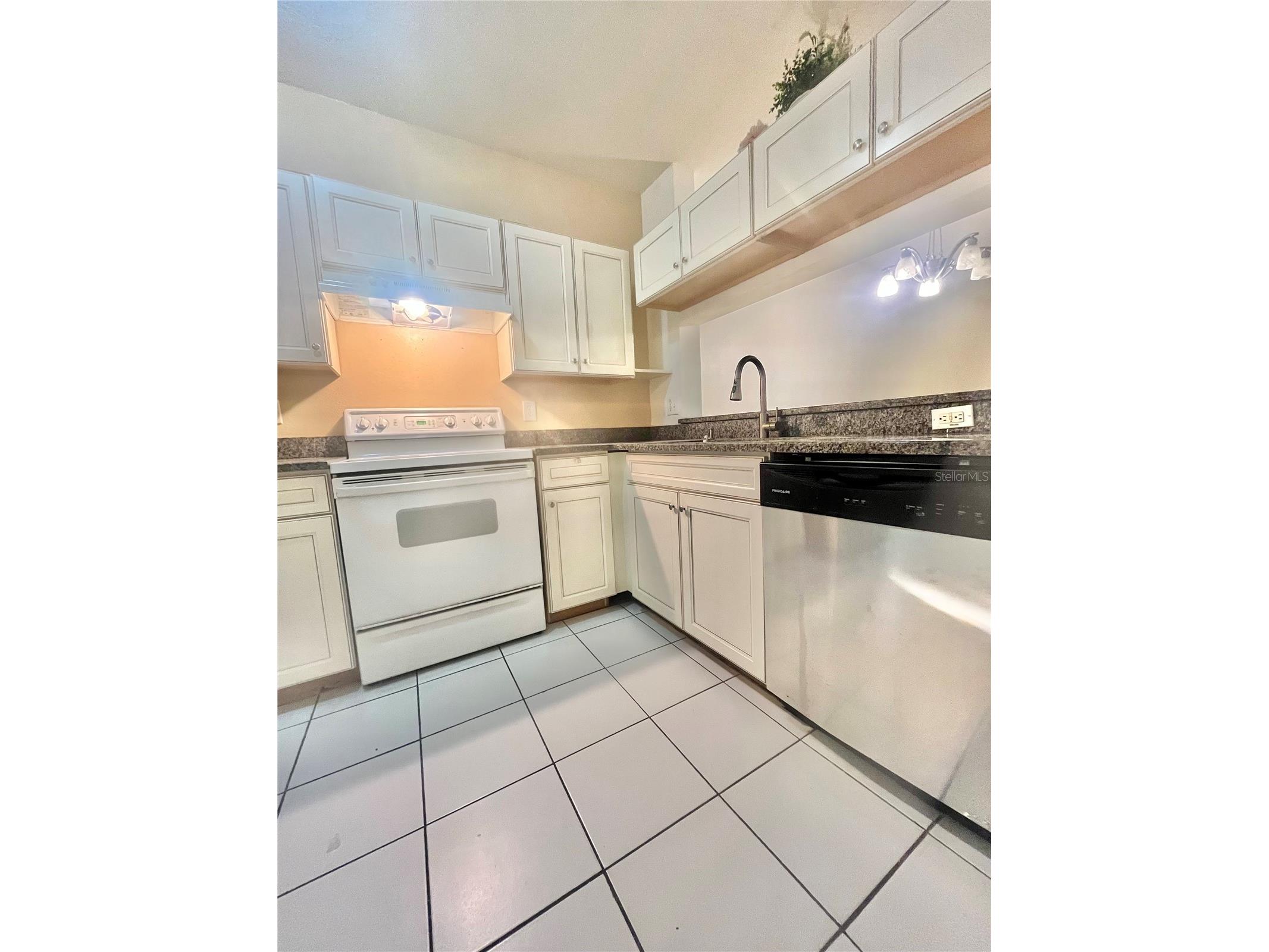 1211 Kennewick Court Wesley Chapel FL 33543 TB8470134 image5