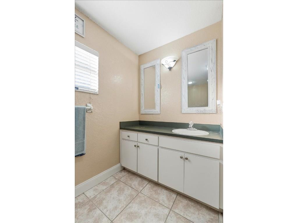 1211 Lake Loop Winter Haven FL 33880 L4957214 image17