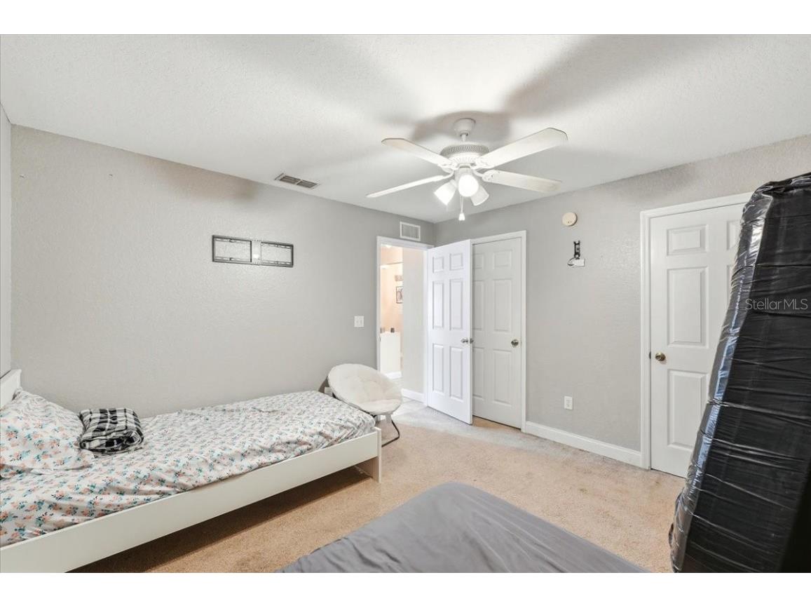 1211 Lake Loop Winter Haven FL 33880 L4957214 image24