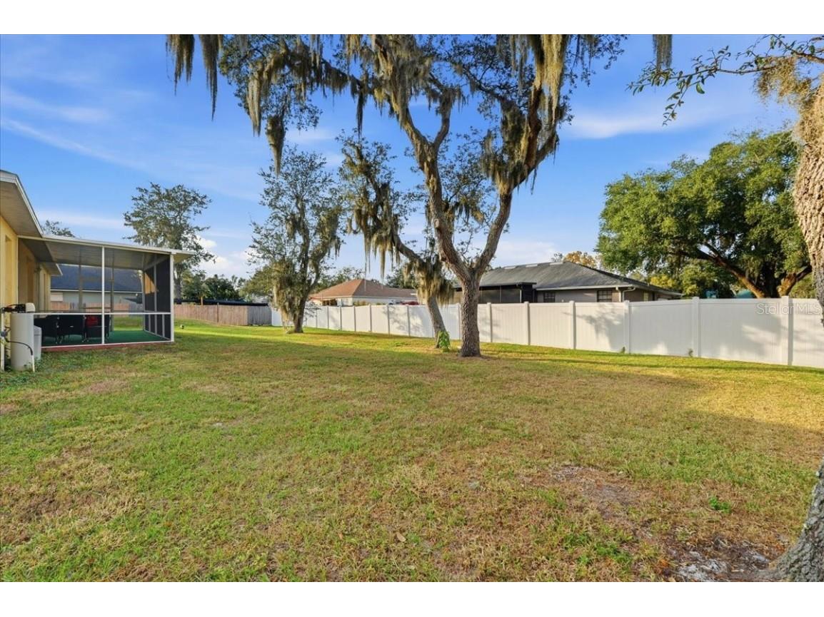 1211 Lake Loop Winter Haven FL 33880 L4957214 image26