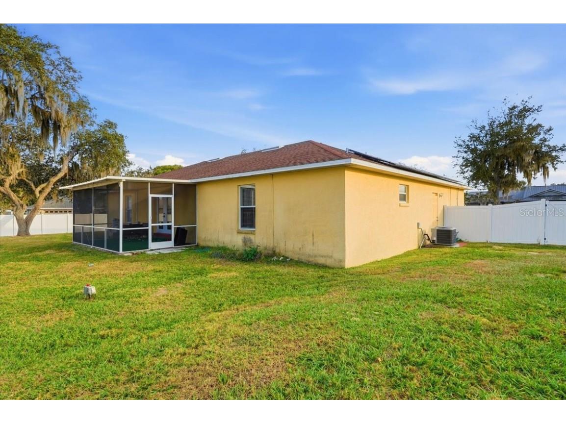 1211 Lake Loop Winter Haven FL 33880 L4957214 image28